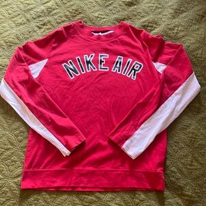 red white and black nike vintage long sleeve #vintage #nikeair #skater #baggy